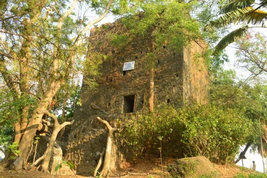 Belapur Fort